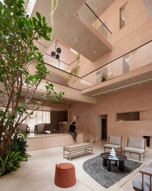 more-house-spacefiction-studio_19